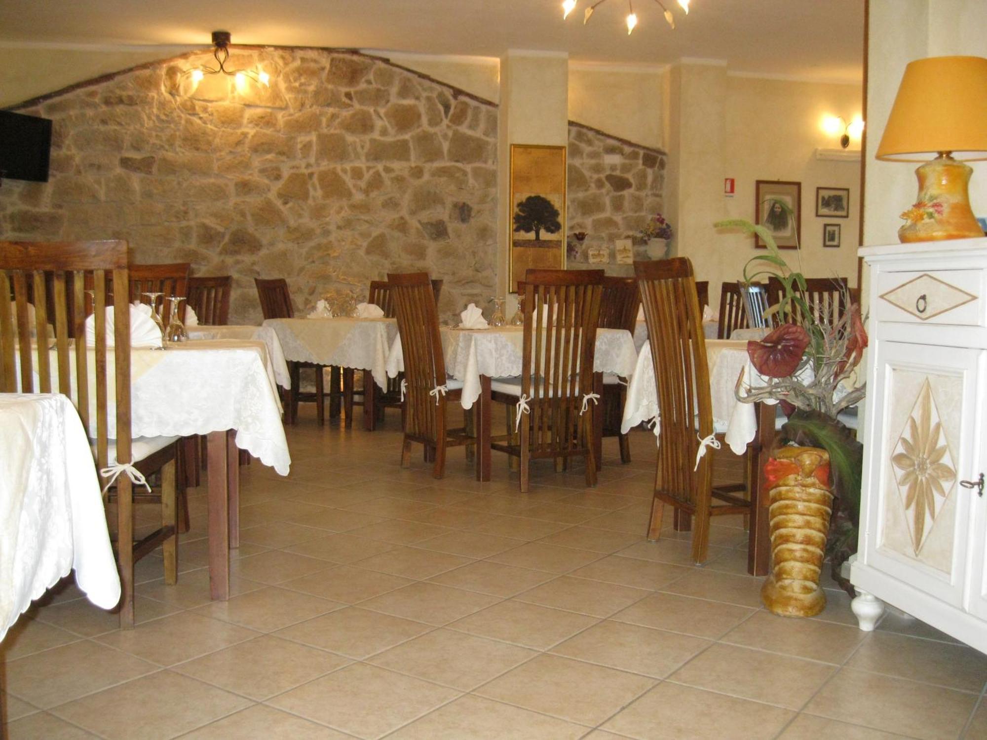 Hotel Sorgente Aglientu Buitenkant foto