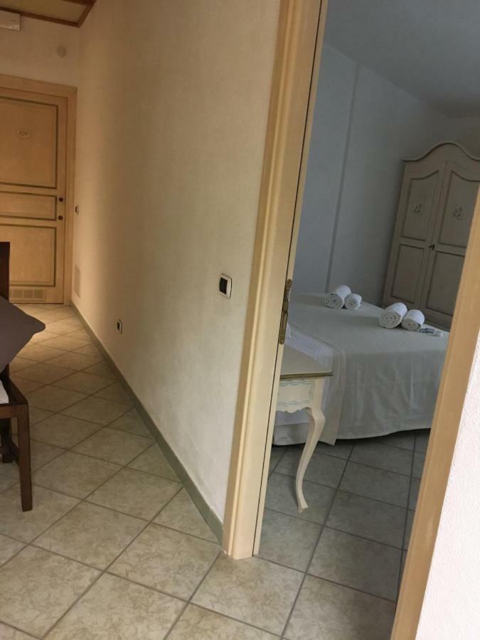 Hotel Sorgente Aglientu Buitenkant foto